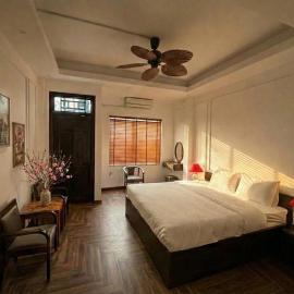 Ha Giang Peak Home - Hostel & Motobike - Jeep Tours