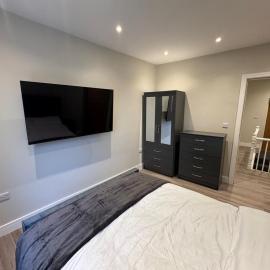 Brand New Luxury Centrally Located 2BR Apartment