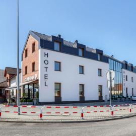 Hotel Antek, хотел в Zlinice