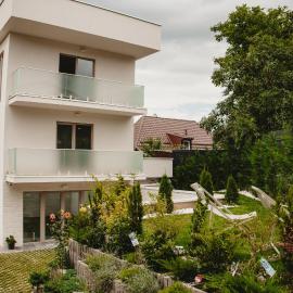 White House Iris Cluj Napoca - Apartament 4 - parcare gratuita, self check in 24h
