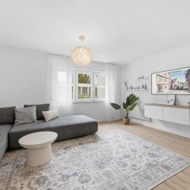 Stilvolle Ferienwohnung im historischen Zentrum für 6 Personen und Parkplatz, hotel in Bad Wimpfen