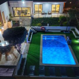 The View House