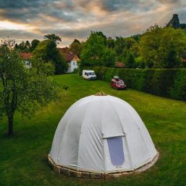 glamping podtrosky, viešbutis mieste Troskovice