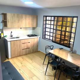 Apartamentos laureles Estadio, hotel a Medellín