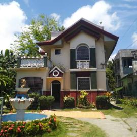 Casa Emilia, hotel em Pinamalayan