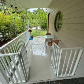 Quiet 1BR Nature Home with terrace in a Central Location