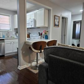 Spacious Suite Two King Beds Modern and Relaxing!