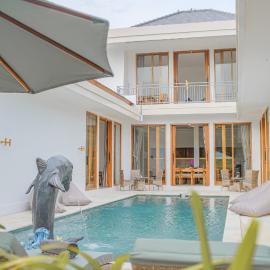 Villa Dolphin - New luxury Villa near Lovina Centre & Beach