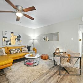 Modern and Spacious Apartment | AT&T Stadium, hotel in Arlington
