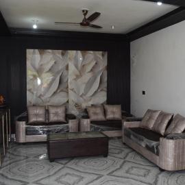 Sharda Retreat Vaishnodevi, hôtel à Katra