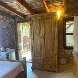 Pavelin yeri, Hotel in Altınoluk
