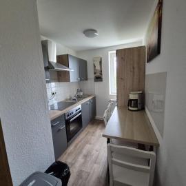Monteurzimmer und Ferienwohnung Nähe Leuna, Halle, Leipzig, hotell i Braunsbedra