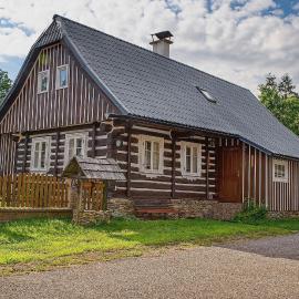 Roprachtická chalupa, hotel u gradu Roprachtice