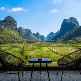 양숴에 위치한 호텔 Hidden Valley Hotel-- New Hotel,A Hidden Gem,Serene Sanctuary,Exclusive Location,Swimming Pool & Cycling Route,Attraction Tickets Serivce in advance,Affordable Luxury,Best Karst Mount View in Yangshuo