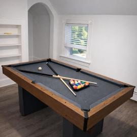 Game Room Fun Extended Stay Friendly, ξενοδοχείο σε Danielson