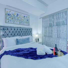 The York Suites, hotel in Toronto