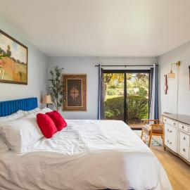 Sunny 1BR Condo with Pool, Hot Tub, Pickleball, Golf، فندق في سيدونا
