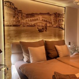 Palazzo Moni - Modernes Studio in der Nähe der Therme mit Balkon & Parkplatz