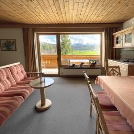 Chalet Cristall Superior Appartement 3 – hotel w mieście Leutasch