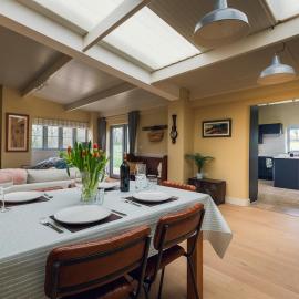 Badger Barn Knights Farm Allsaints Axminster, Devon EX13 7LS