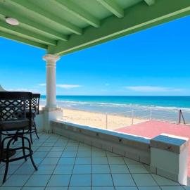 Beautiful Beachfront Condo Las Olas II 11