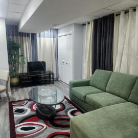 1 Bedroom Suite in Winnipeg Comfort and Convenience, hotel em Winnipeg