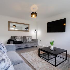 Pet-Friendly 3BR Garden House Free Parking Cardiff