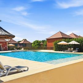 Appartement avec terrasse, piscine & ping-pong, ξενοδοχείο σε Prayssac