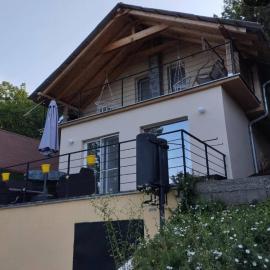 Bovan vikendica za izdavanje, hotel i Jezero