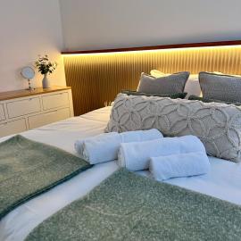 2-Bed Retreat-Gated Parking-Work Recharge Stay, Hotel in Worksop