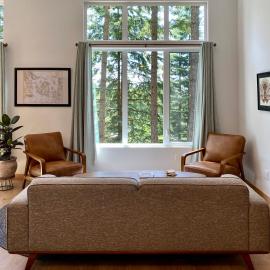 Forest luxury Gourmet kitchen Moran Park nearby