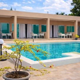Kyarina lodge, hotel en Abiyán