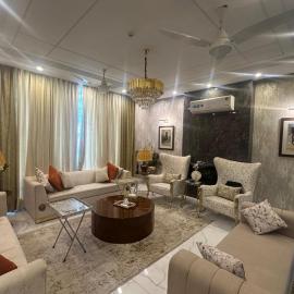 I Kanal Ultra Luxurious House With Private Cinema In DHA Phase 6, Hotel in Lahore