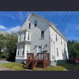 Cozy 2-Bed Room Apartment, hotell i Middleboro