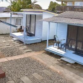 Cozy Cabin with Covered Deck Near Hamilton Garden, CBD and Waikato Hospital, hotel i Hamilton