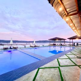 Raffiel Nias, hotel a Lagudri