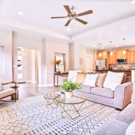Gorgeous & Secluded 3BD 2BA Getaway by The Village at Meridian, hotel in Meridian