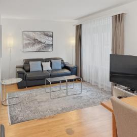2BR apartment near the lake and city center - Dahlia 6