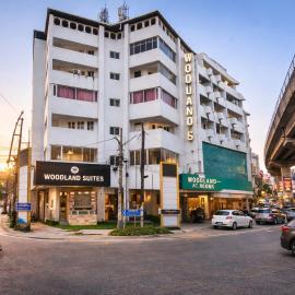WoodLand Suites, Hotel in Kochi