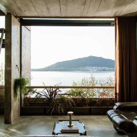 Luxury Waterfront Loft with Panoramic Views