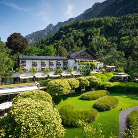 Park Hotel Sonnenhof - Relais & Châteaux – hotel w mieście Vaduz