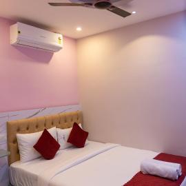 P V Grand, hotel in Dindigul