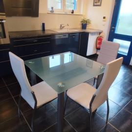 Lovely cozy apartment in Luxembourg, hotel en Saeul