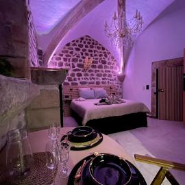 La parenthèse Ponote - Hammam - WIFI - city center, Hotel in Le Puy-en-Velay