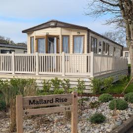M6 Mallard Rise, hotel in Goodrington