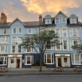 Harry's Hotel, hótel í Aberystwyth