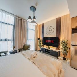 Sunset Serenity Studio for holidays-CB2-4-RA2-222, hotel i Sharjah