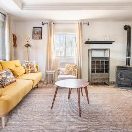 Casa Elja Valencia - long stays remote work, hotel a Montserrat