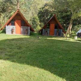 Lucmabamba Cabaña de los Duendes, hotel a Sahuayacu