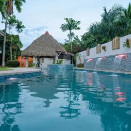 Bambu Beach Haus Coronado, hotel in Las Lajas